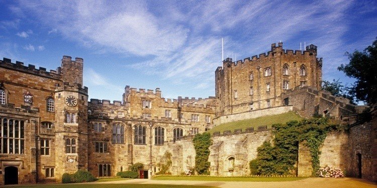 Đại học Durham được xem như viên ngọc quý của Âu châu