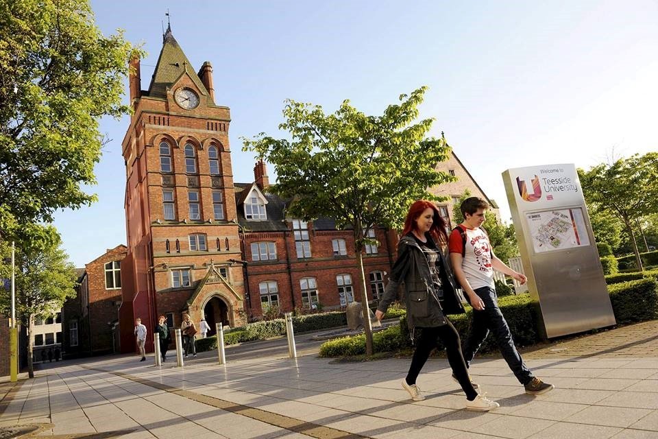 Trường đại học hiện đại đầu tiên tại Anh Quốc