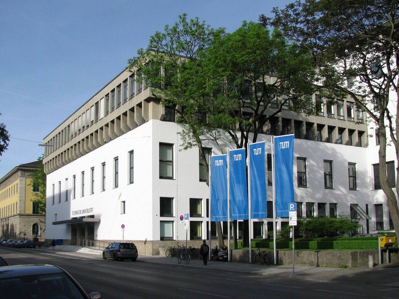 Đại học Kĩ thuật Munich – Vị trí 46