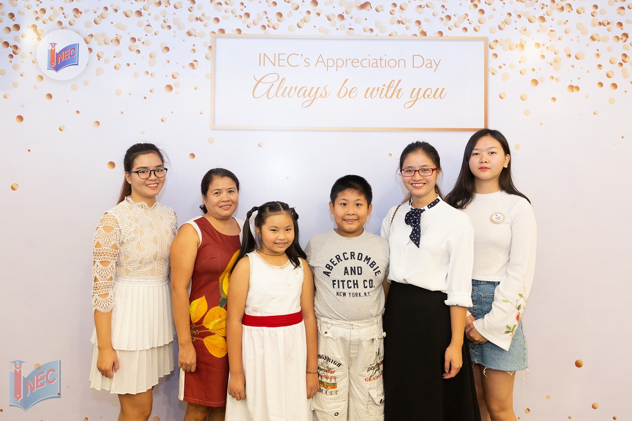 Hai chị em Phương Hà và Minh Thư cùng đi du học Hà Lan kỳ thu 2022