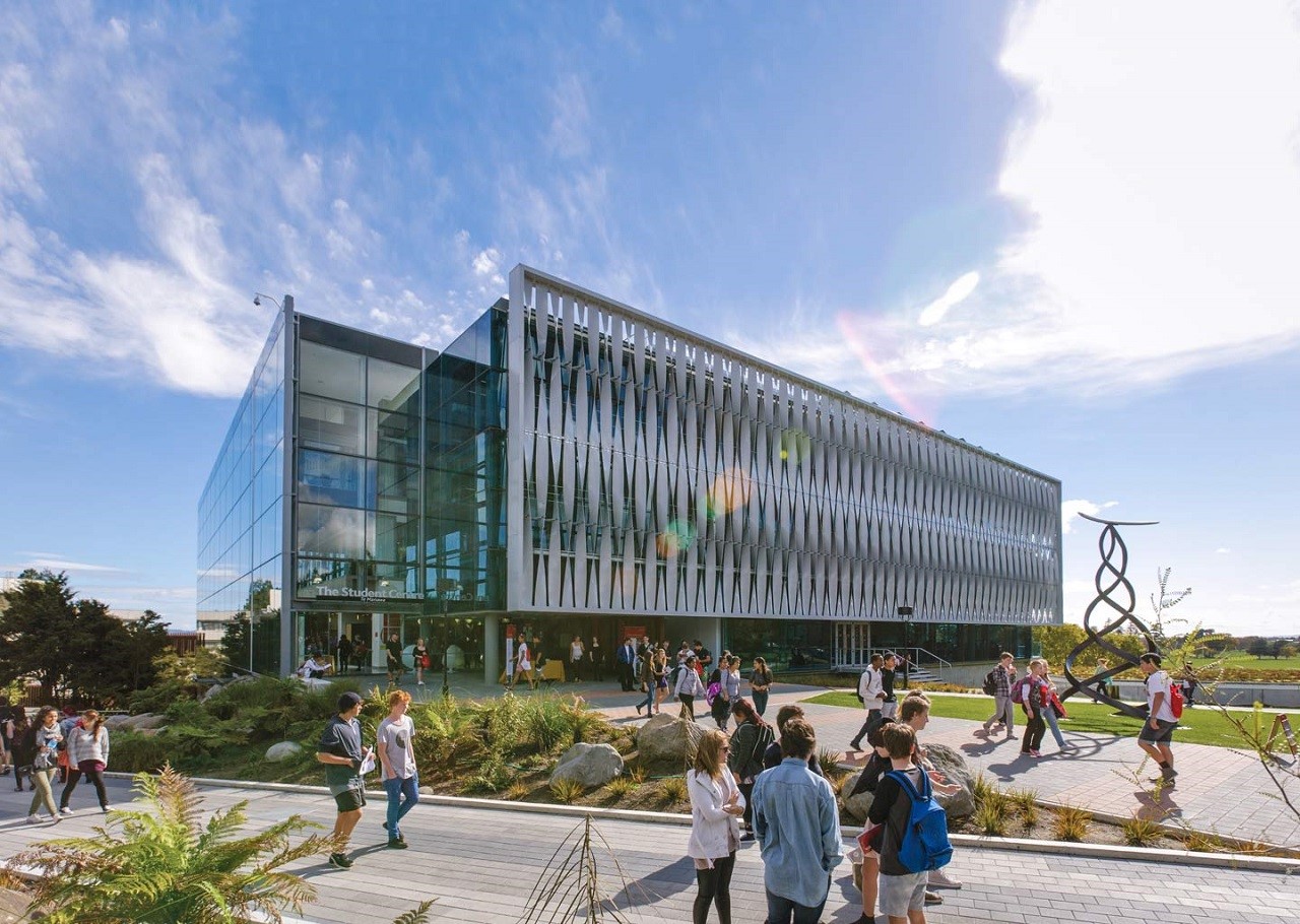 Học bổng du học New Zealand 50% khóa chuyển tiếp vào Đại học Waikato