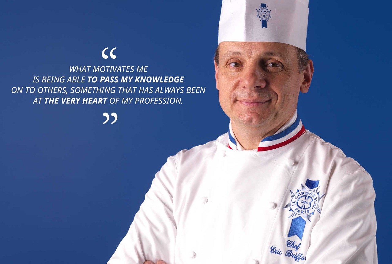 Đầu bếp Éric Briffard đang là Giám đốc Nghệ thuật Ẩm thực tại Le Cordon Bleu Paris