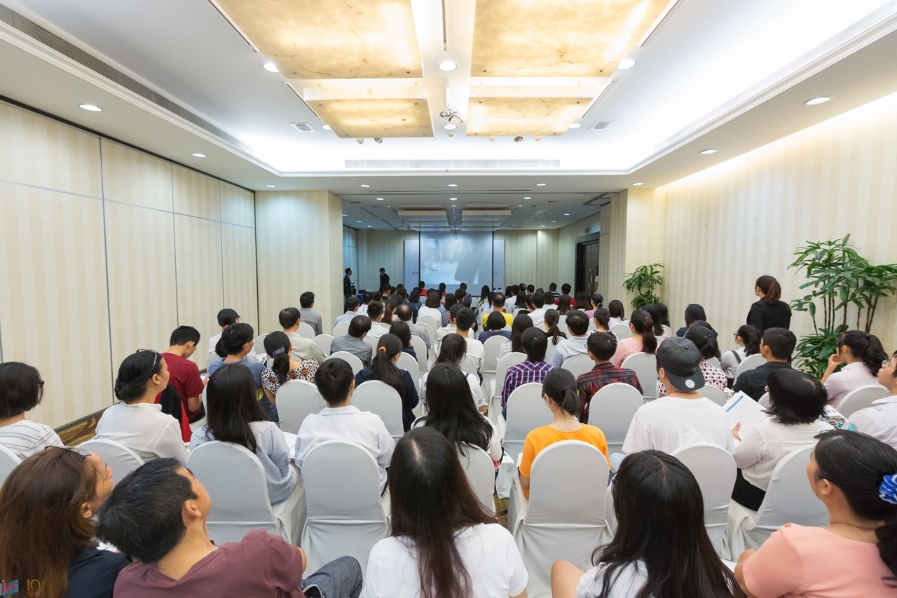 Hội thảo Đại học Quản lý Singapore (SMU) do INEC tổ chức hàng năm tại nhiều thành phố lớn ở Việt Nam luôn nhận được sự quan tâm của đông đảo học sinh sinh viên và quý phụ huynh