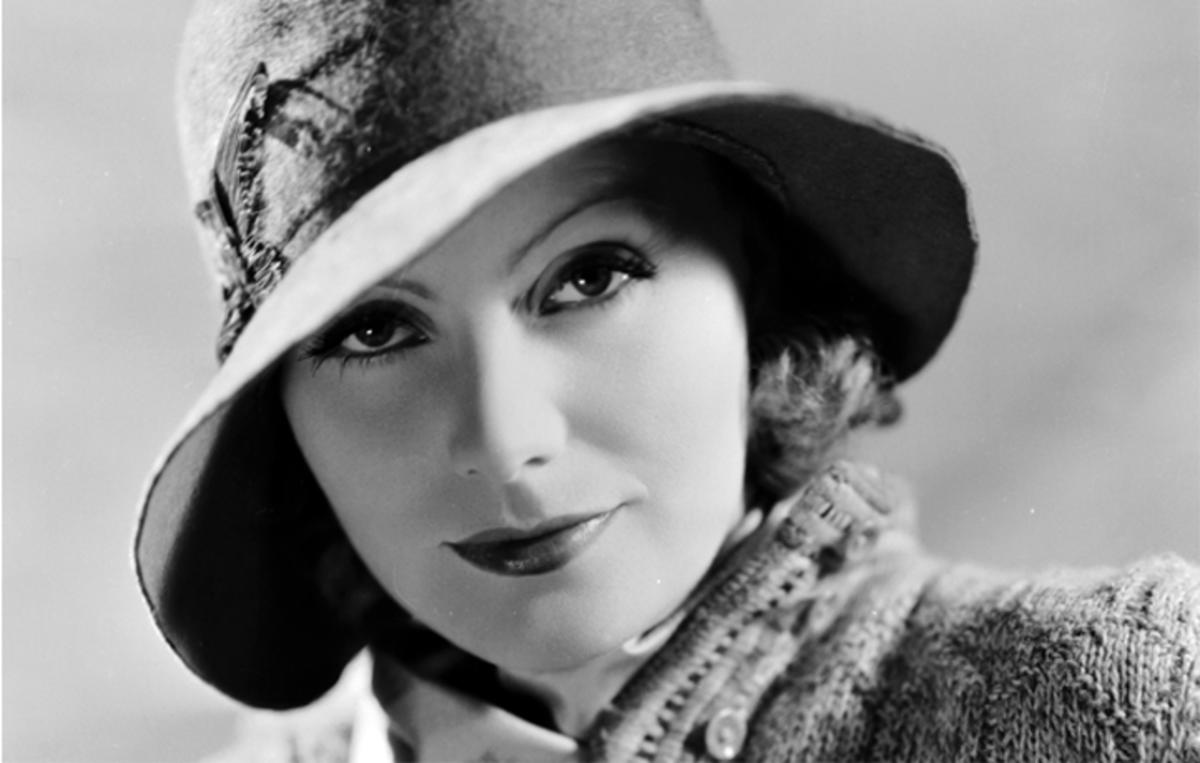 Greta Garbo là nữ diễn viên huyền thoại của Hollywood, bà giải nghệ khi chỉ 36 tuổi