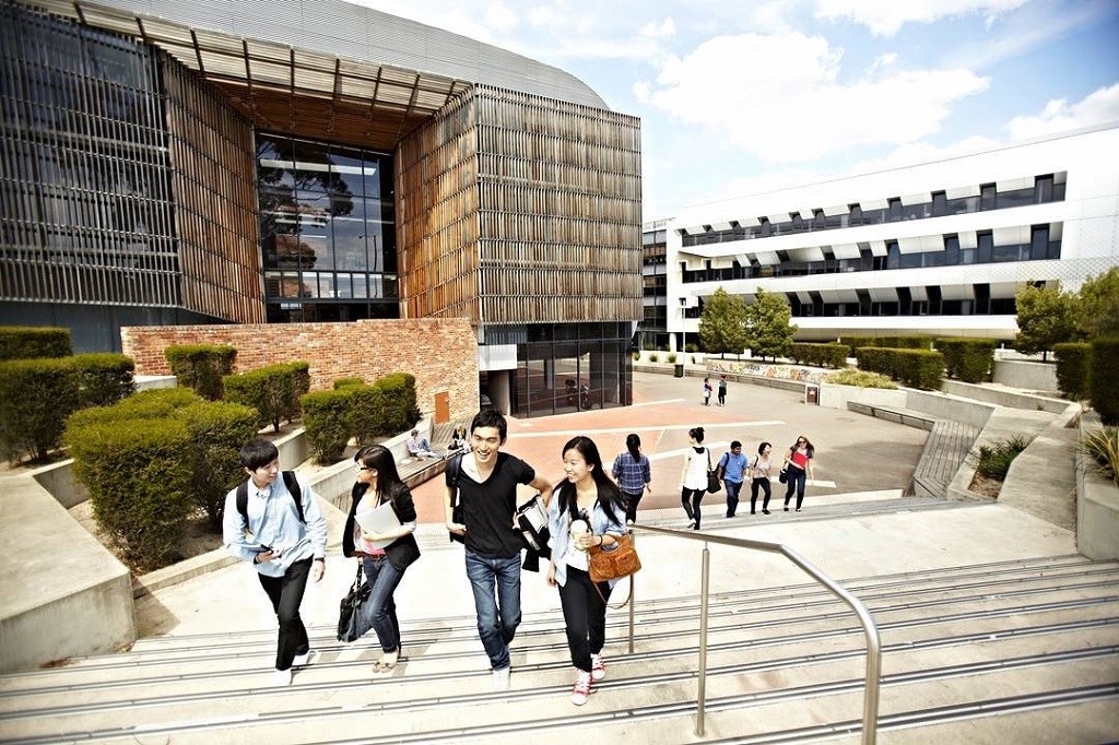 Tại sao nên du học Úc bậc đại học?