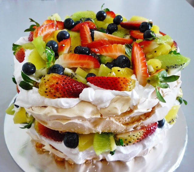Pavlova - một loại bánh ngọt tráng miệng thơm ngon đặc trưng của Perth