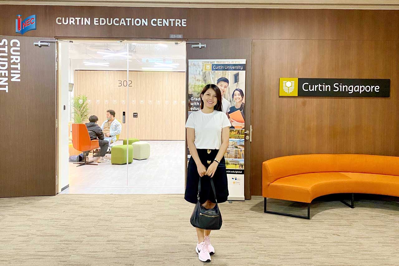 INEC thăm khu học xá mới của Curtin Singapore