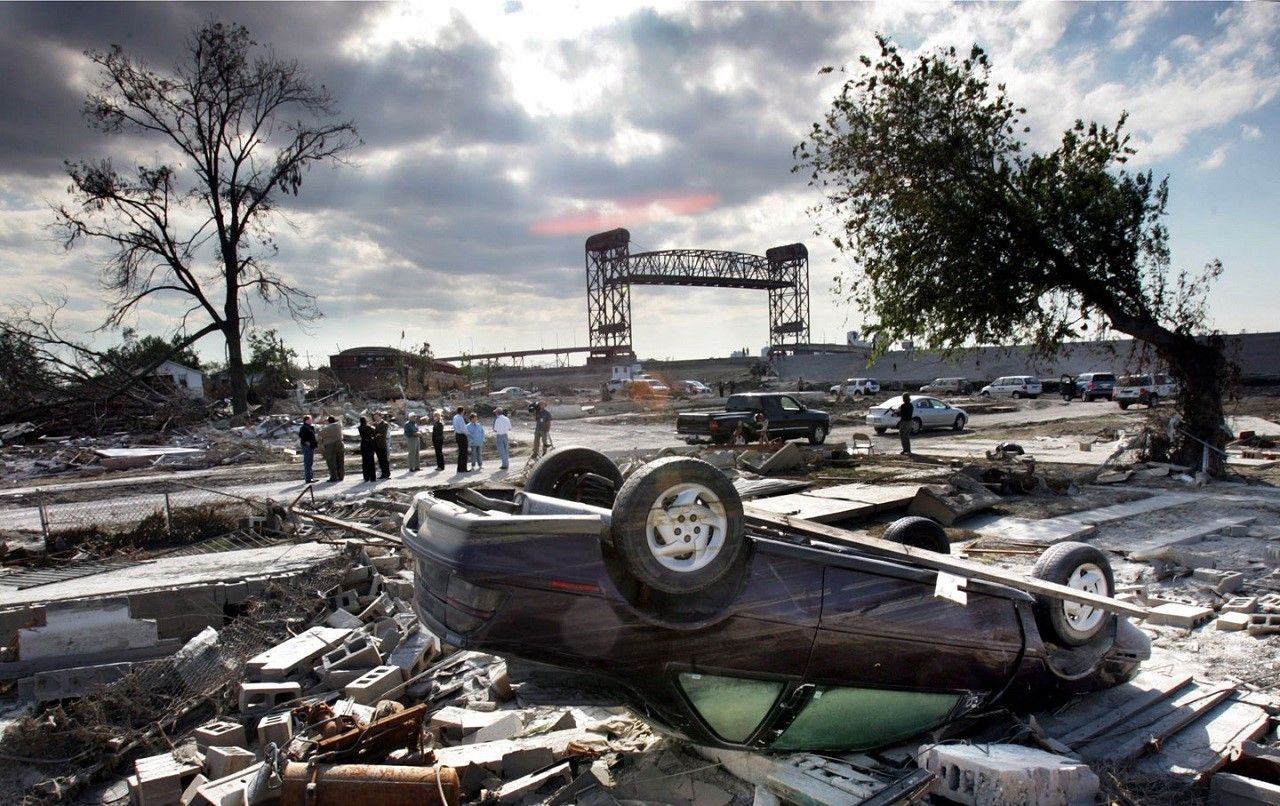 Sự tàn phá của bão Katrina năm 2005 cần thiết phải có nghề tính toán, thẩm định bảo hiểm để ước lượng mức độ thiệt hại lâu dài do những tàn phá như thế để có thể xác định chính xác giá bảo hiểm cho tài sản, thiết lập mức dự phòng, và thiết kế các chiến lược quản lý vốn, tái bảo hiểm phù hợp (Ảnh: AP/Robert F. Bukaty)