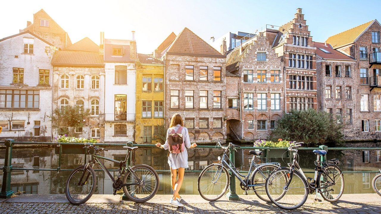 Xe đạp là phương tiện di chuyển phổ biến, an toàn và tiết kiệm tại Bỉ