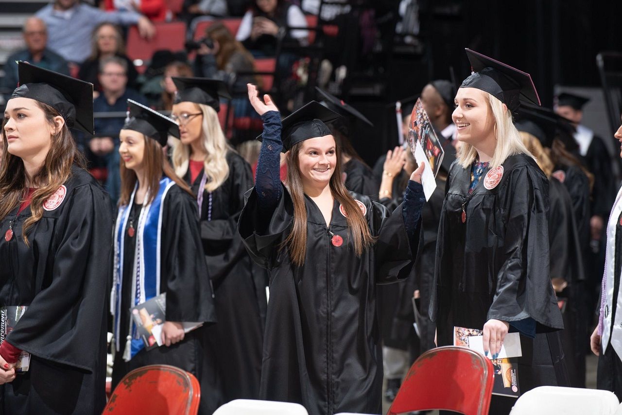 Sinh viên tốt nghiệp Đại học Illinois State nhận mức lương cao hàng đầu tại Mỹ