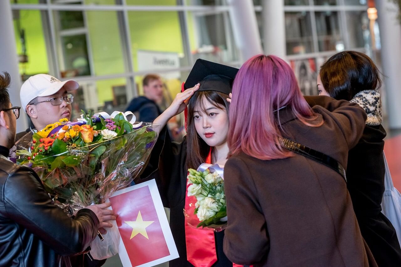 Sinh viên Việt Nam tốt nghiệp Đại học KHUD Wittenborg