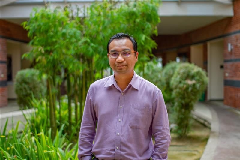 Tiến sĩ Tan Kim Lim – Giảng viên cao cấp tại JCU Singapore
