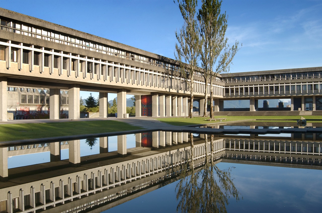 Đại học Simon Fraser, Vancouver