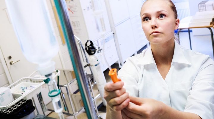 Du học Bỉ ngành Điều dưỡng bằng tiếng Anh: Mở ra thế giới của cơ hội