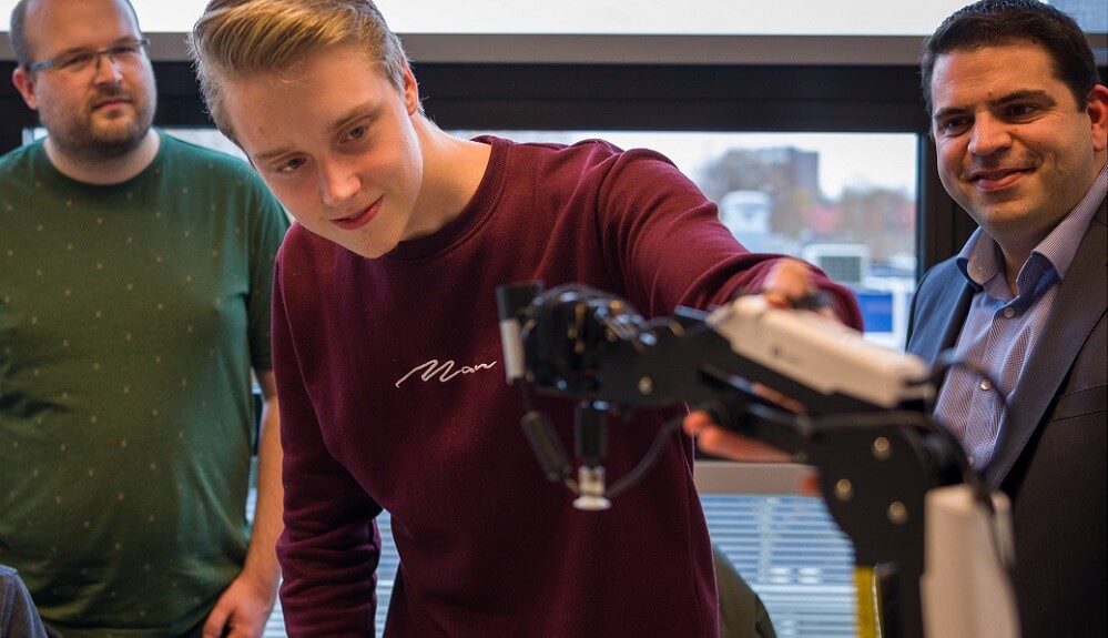 Thạc sĩ Thị giác máy tính & Khoa học dữ liệu - Đại học KHUD NHL Stenden (Hà Lan)