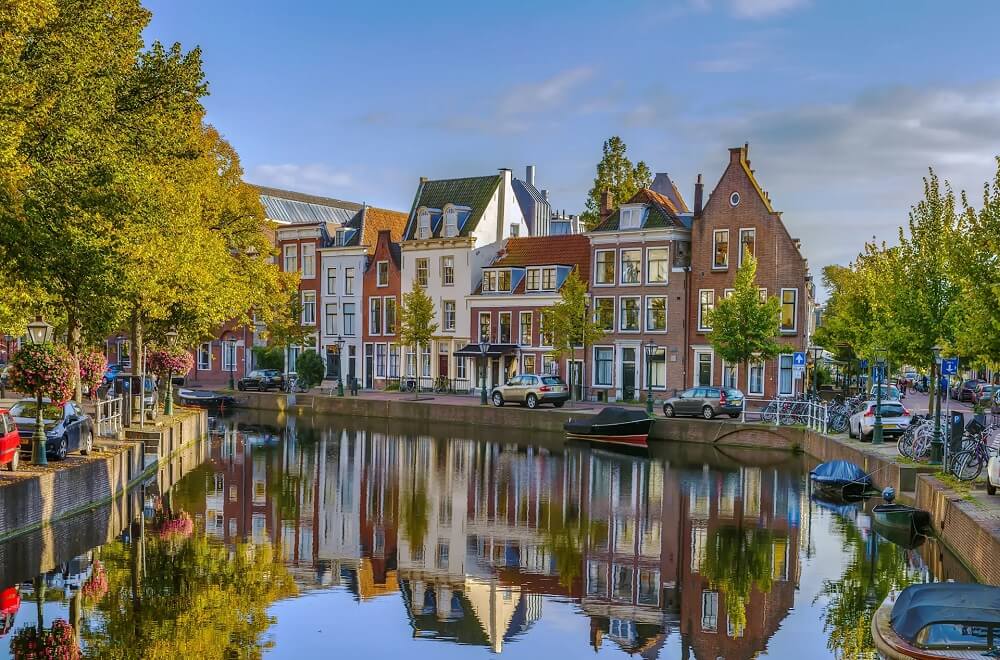 Leiden