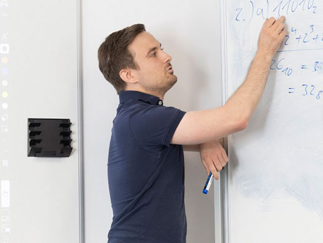 khoá học Cử nhân (danh dự) Kế toán và Tài chính (BSc (Hons) Accounting and Finance) tại Đại học Lancaster Leipzig