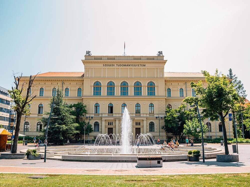 Du học Hungary