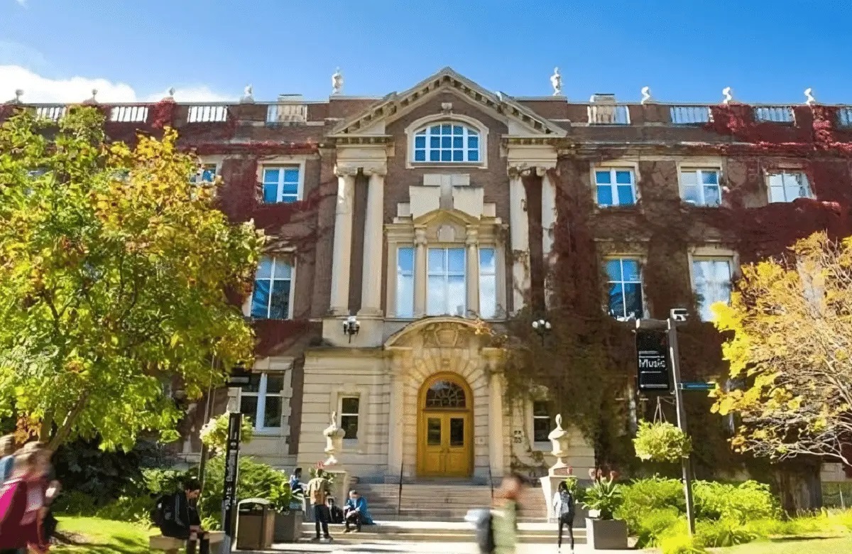 Đại học Alberta, Edmonton, Alberta