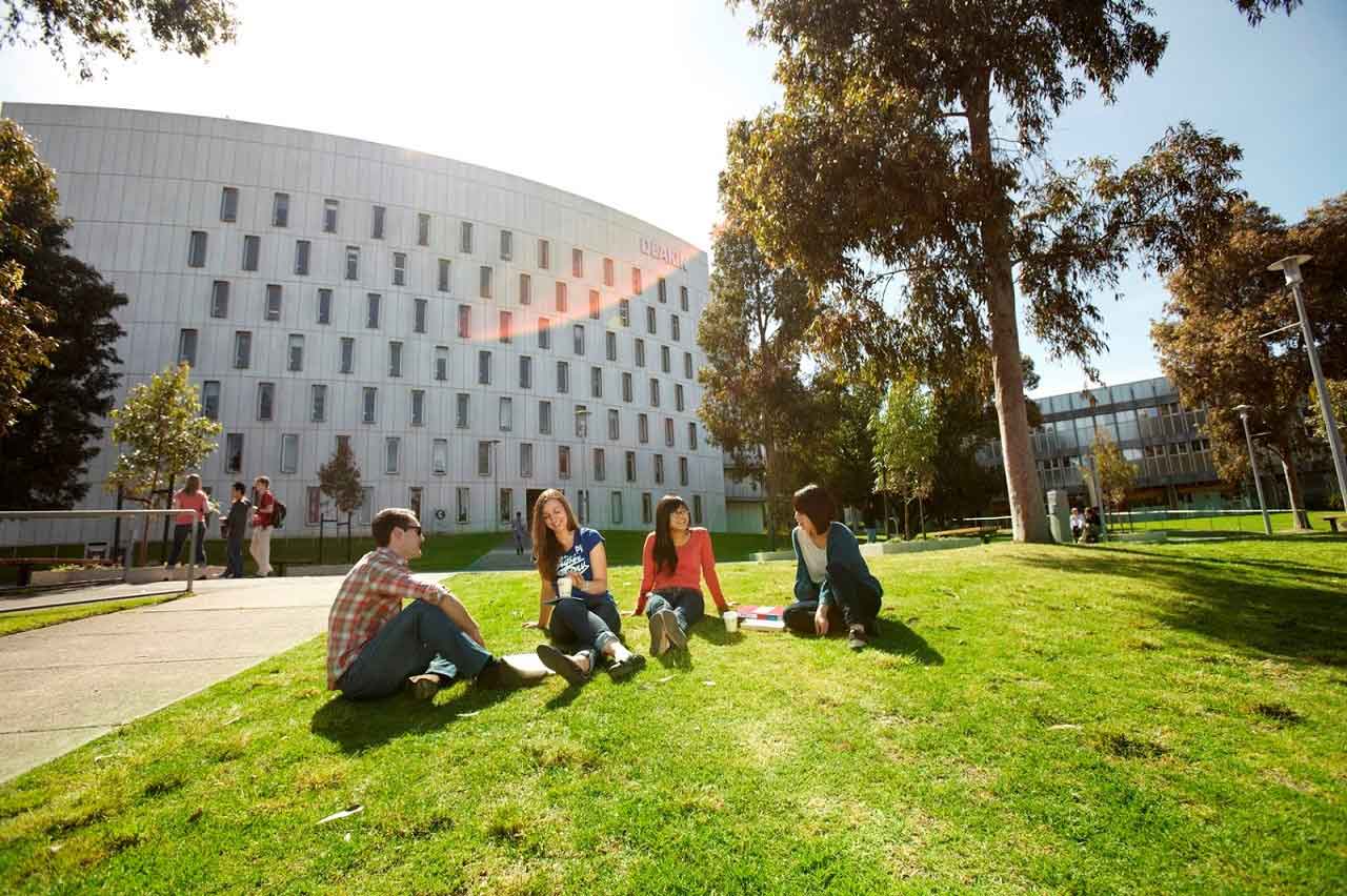 Đại học Deakin là trường duy nhất bang Victoria cung cấp chuyên ngành phân tích kinh doanh