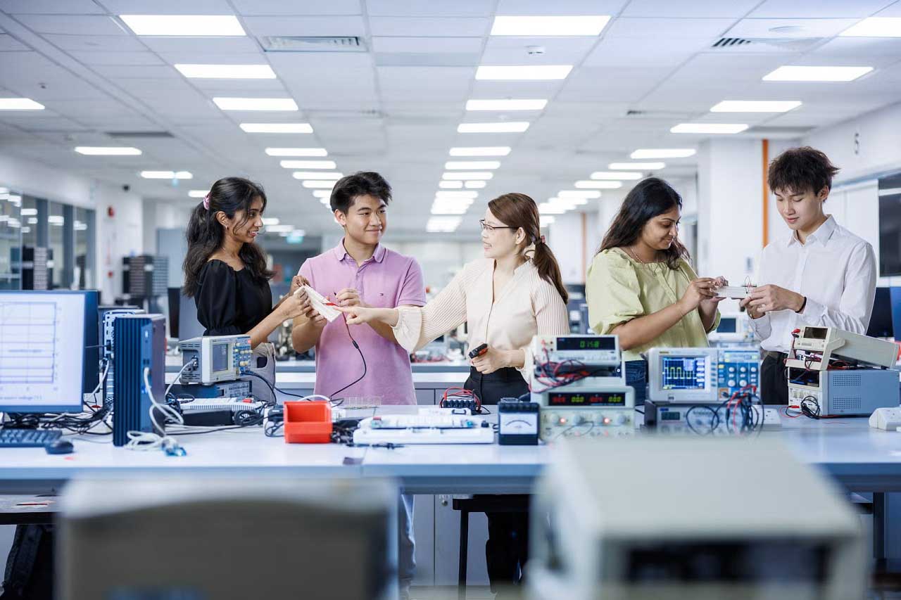 Ngành Kỹ thuật tại Đại học Quốc gia Singapore NUS