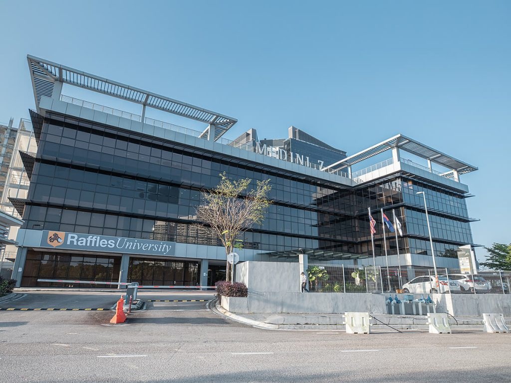 học bổng đại học raffles malaysia