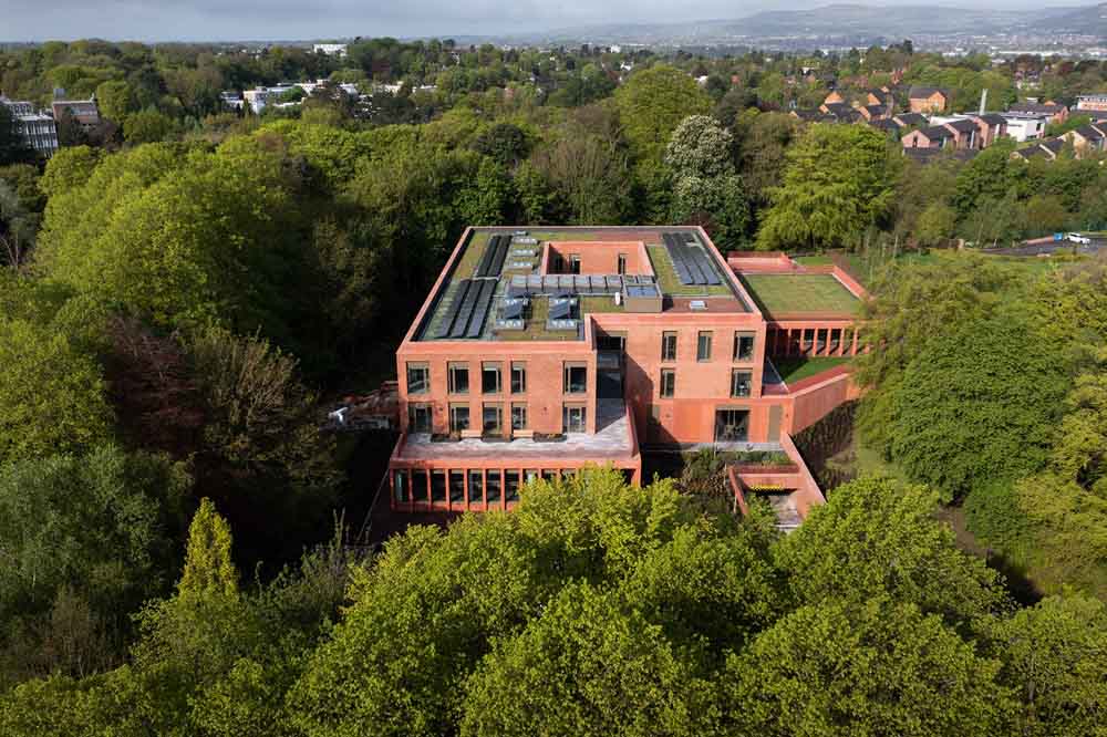Queen’s Business School Student Hub