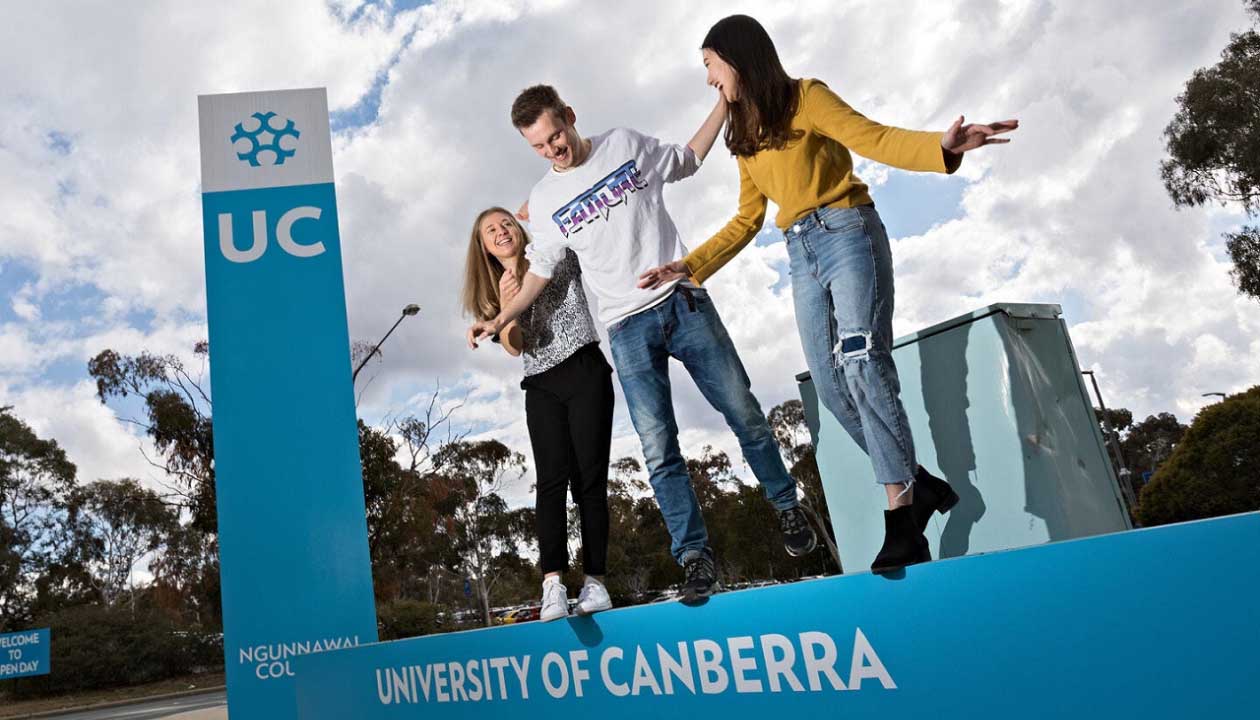 Lộ trình chuyển tiếp Đại học Canberra