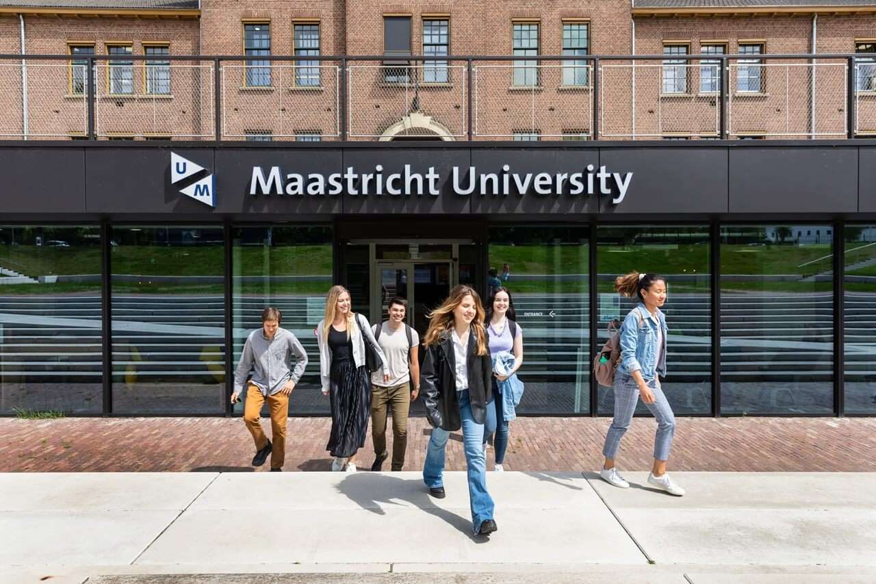 Đại học Maastricht Hà Lan