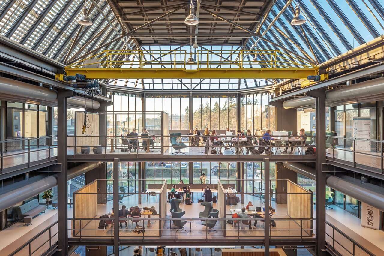 Chương trình foundation vào cử nhân Đại học Twente